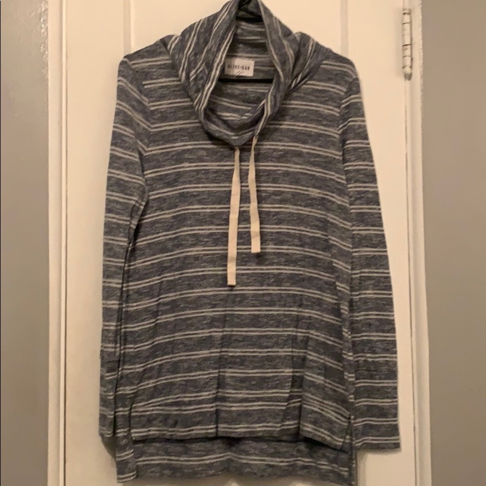 Olive & Oak cowl neck top